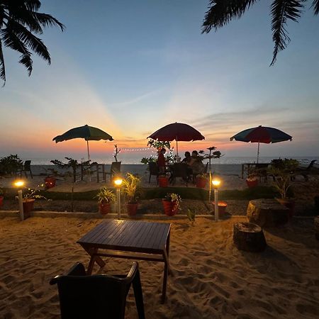 Alappuzha Alivious Beach Homestay מראה חיצוני תמונה