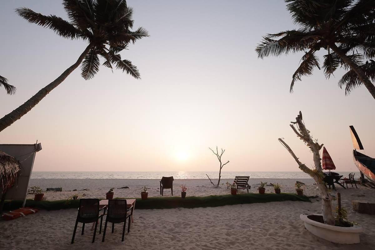Alappuzha Alivious Beach Homestay מראה חיצוני תמונה